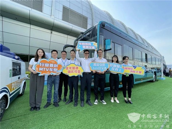 “新”中有“数”！这些金龙“黑科技”闪耀数字中国建设峰会