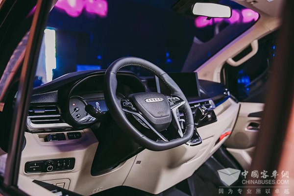 南京依维柯 全球化平台 全新产品 聚星