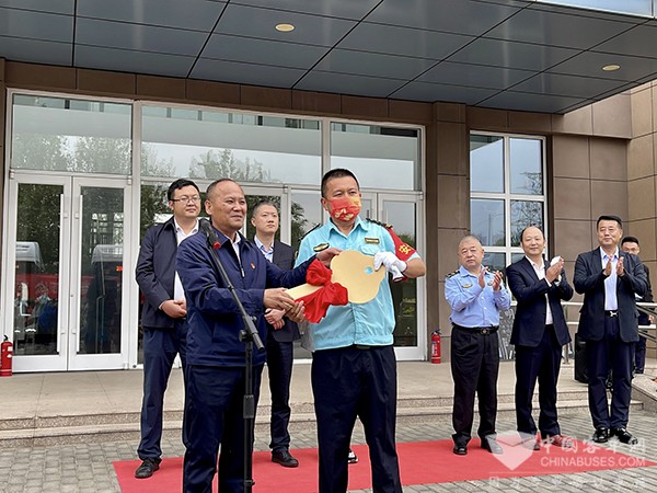 苏州金龙 海格客车 蔚蓝 燃料电池