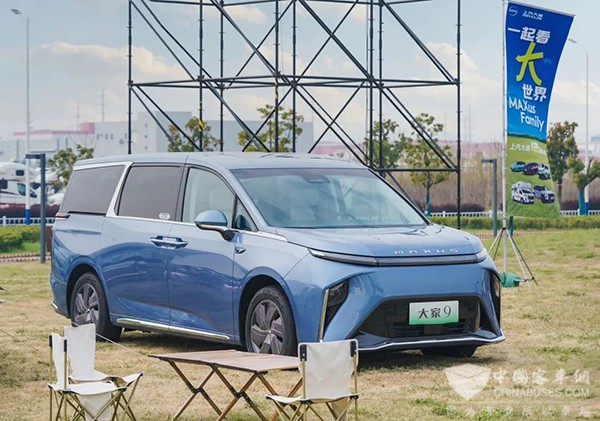 上汽大通 十二周年 100万辆 整车下线