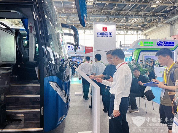 中通客车 道路交通展 中通世腾 中通H9 瑞通V59