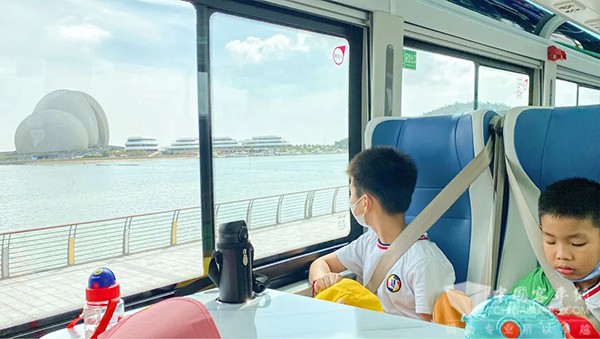 珠海公交巴士 快乐宝宝节 观光巴士 布鲁胖