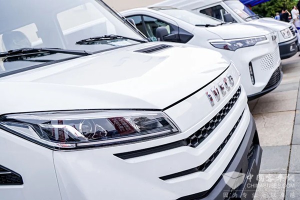 南京依维柯 创富中国行 聚星 全新得意