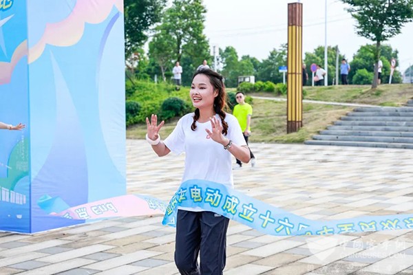 中车电动 成立十六周年 欢乐跑 建党102周年
