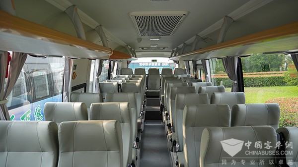 苏州金龙 海格客车 途悦车型 庐山旅游