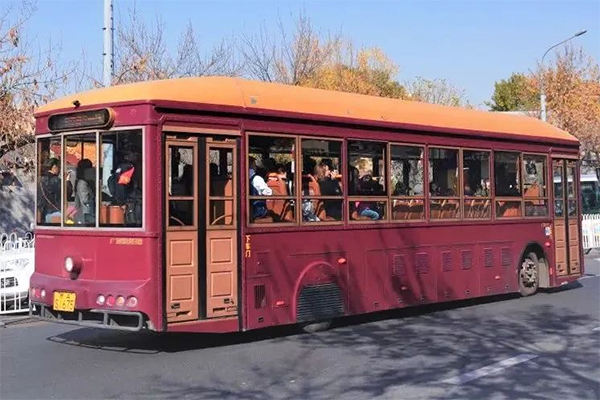 众多的红色文旅线路 总是会有格力钛新能源的身影