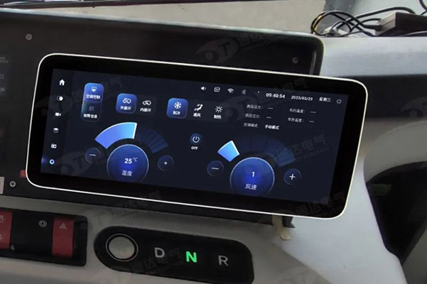 推动公交车座舱智能化 通达电气发布智能中控屏X12S