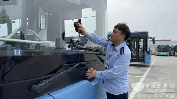 无锡公交集团 老人 汇报情况 情况紧急