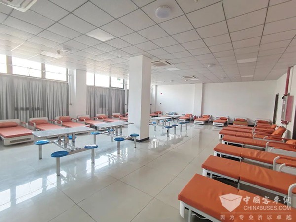 连云港市公交集团 驾驶员 人文关怀 安全隐患 午间休息室