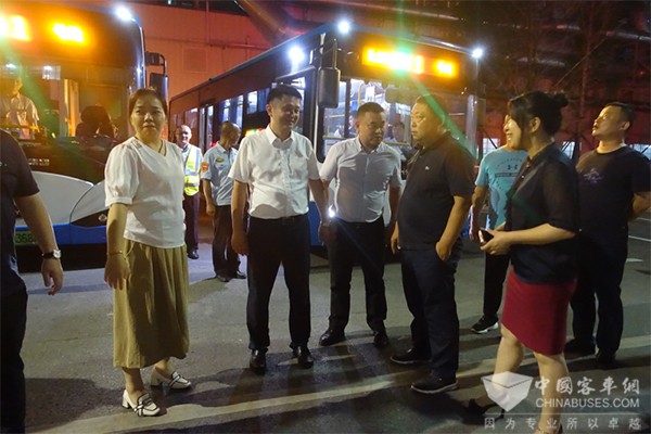 长沙公交集团 比亚迪汽车 职工 定制专线