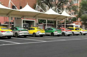 丹东公交充电站 打造城市社区“充电+休息”三优新体验