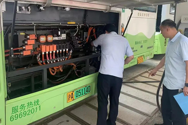 提升服务树形象 崇明巴士开展三大主体工种岗位练兵比武活动