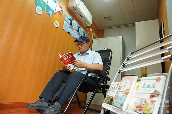 上海久事公交 公交职工 工间休息室 一间一策