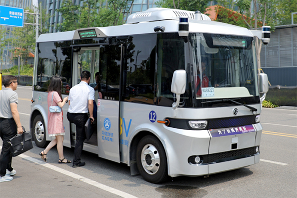 东风悦享助力 我国西部首个基于自动驾驶技术智驾社区启用