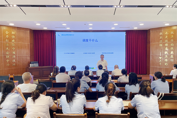 提升“前沿指挥员”能力水平 绵阳公交开展专题培训