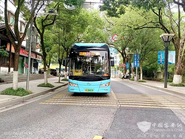 南昌公交集团 老年人 出行便利 服务水平 敬老爱老专线