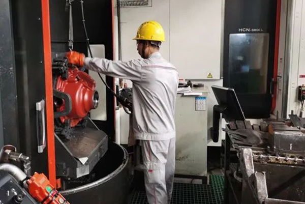 客户订单就是生产指令 东风德纳车桥全力冲刺年度目标