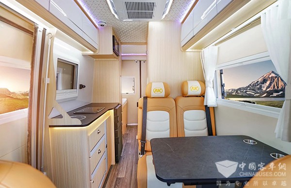 安凯客车 黄金周 房车旅行 路线 房车产品