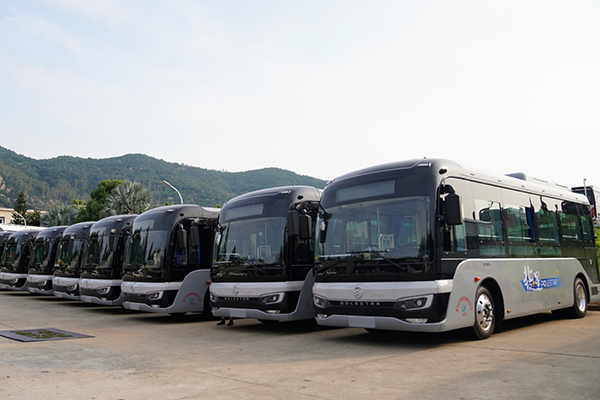 喜迎国庆中秋双节 金旅130台智能网联公交抵达西宁