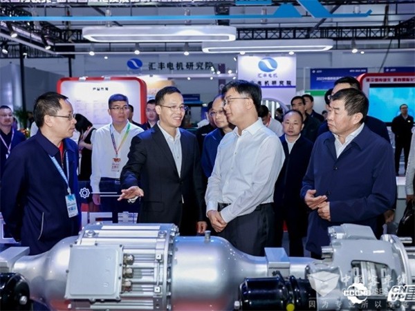 东风德纳车桥 TD440 双联驱动桥 纯电动车桥