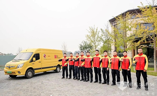 图雅诺轻客 DHL快递 CBA联赛 官方 物流赞助商