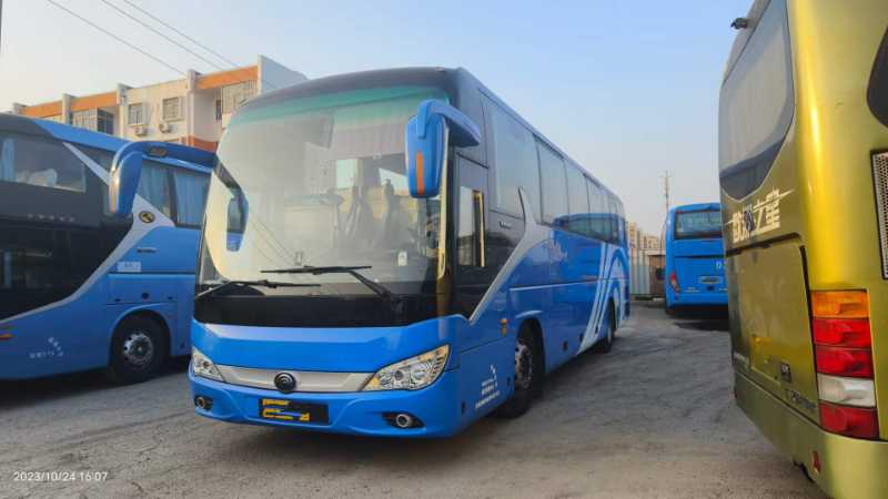 50座有暖气大高一有营运档案宇通6120气囊车