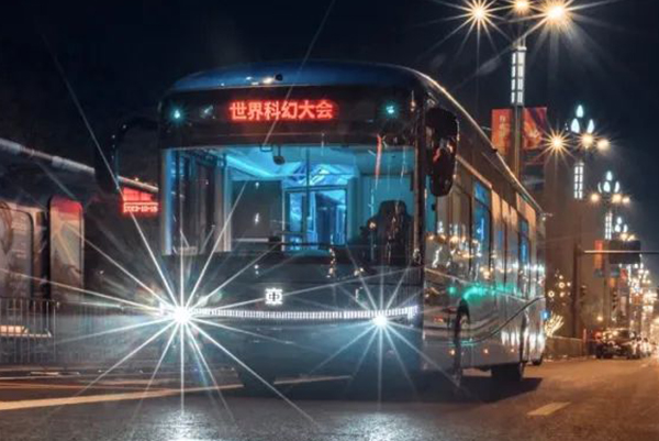 成都公交“赛汇天府”圆满完成世界科幻大会交通保障任务