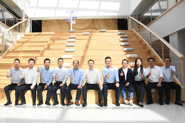 共“襄”未来 三一集团代表一行到访东风康明斯发动机有限公司