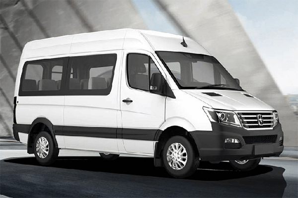 纯电动VAN参会 亚星惊艳亮相山东重工全球战略合作伙伴大会