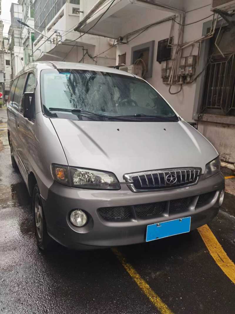 2014年3月 深圳户蓝牌7座非营运汽油江淮 