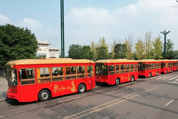 进一步推动旅游发展 格力钛新能源仿古铛铛车四川宜宾屏山投运