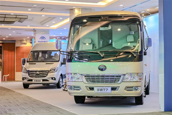展区人头攒动！宇通为道路运输年会带去这些惊喜