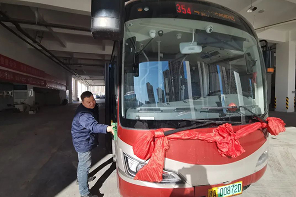 满足乘客多样化出行需求 天津公交354路正式开通运行