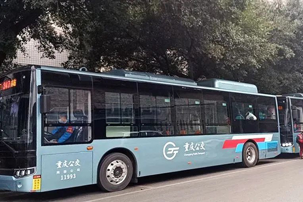 在南山片区运行 重庆公交集团又有21辆纯电动车辆投入运营