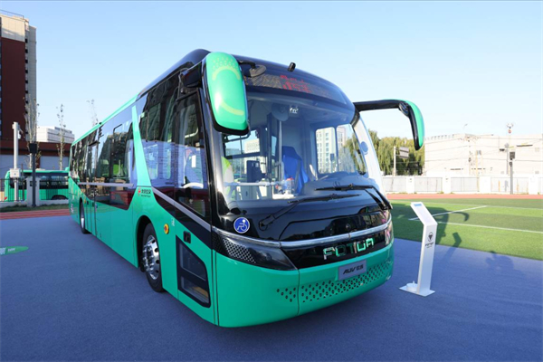 保障学生通学出行 福田欧辉都做了哪些事？