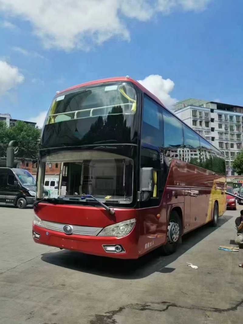 2015年5月 国四39座宇通2+1宇通6118气囊车