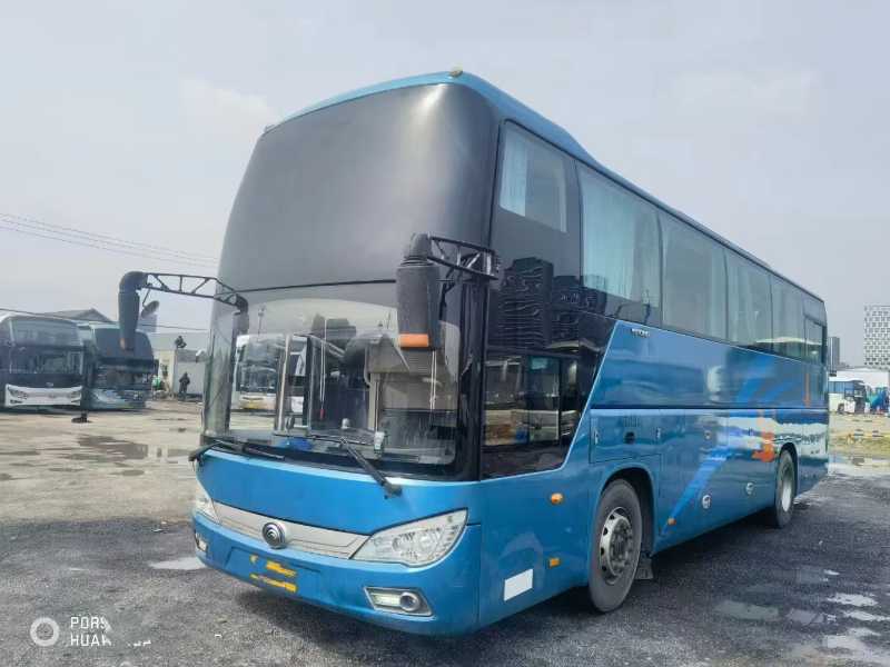 2015年7月 国四10米多39座宇通6118双门气囊旅游车