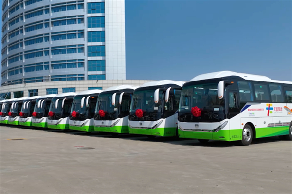 五一前夕再赴新疆 中通H系旅团客车打出五大“组合拳”