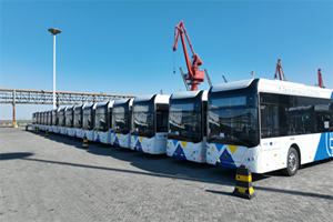 首批!希腊总理迎接宇通电动公交车投入运营