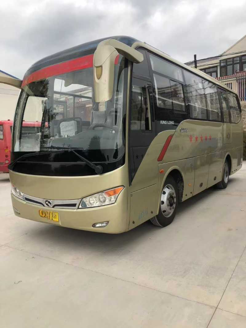 可提双档国五天然气31座金龙6780客车 