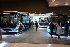 金旅客车与印尼伙伴共筑绿色出行梦,携手开拓双赢新篇章