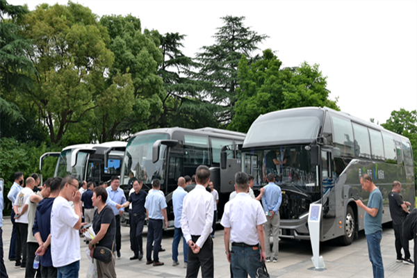 苏州金龙新V系客车赋能江苏文旅提质增效