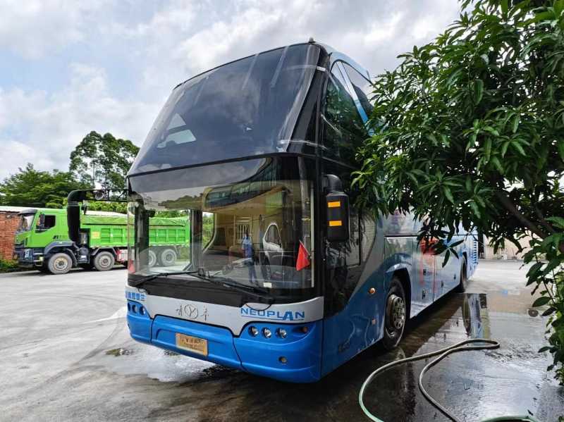 2014年1月 55座国四青年6121一层半客车