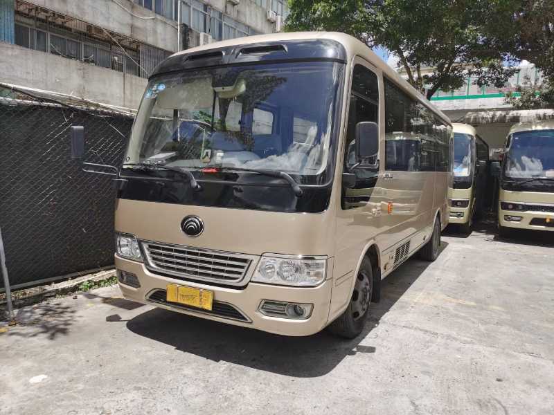 2020年11月 国六23座带天窗宇通T7旅游车