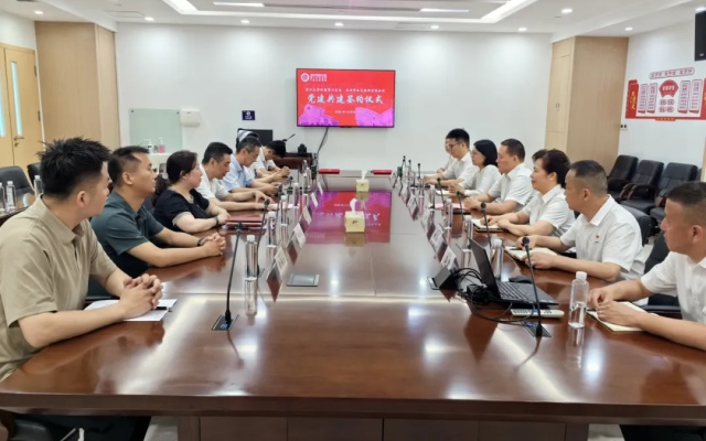 圈出公交便民服务微幸福 苏州公交985路公交车正式开通啦！