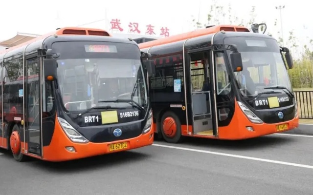 开学季｜武汉公交“硬核”举措迎接学子返校