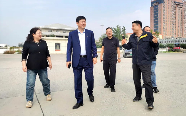 石家庄公交集团主要领导到基层单位调研指导工作