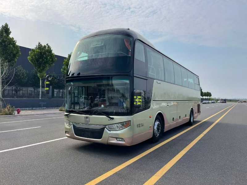 2017年3月 同款多台54座中通6119气囊旅游车