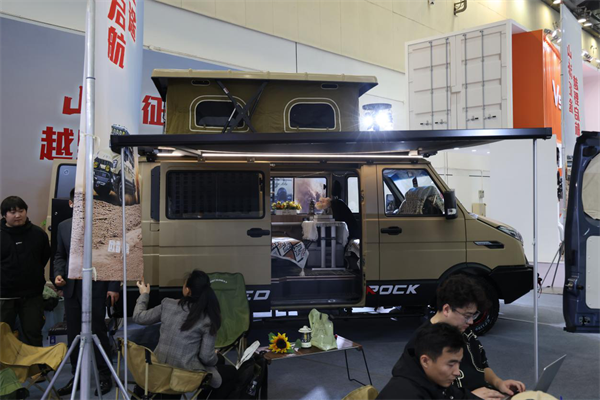 选对车比选营地更重要！露营爱好者为何都钟情得意？