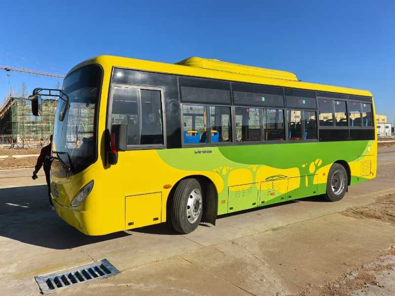 同款多台全新8米31/62座舒驰宁德时代公交电车